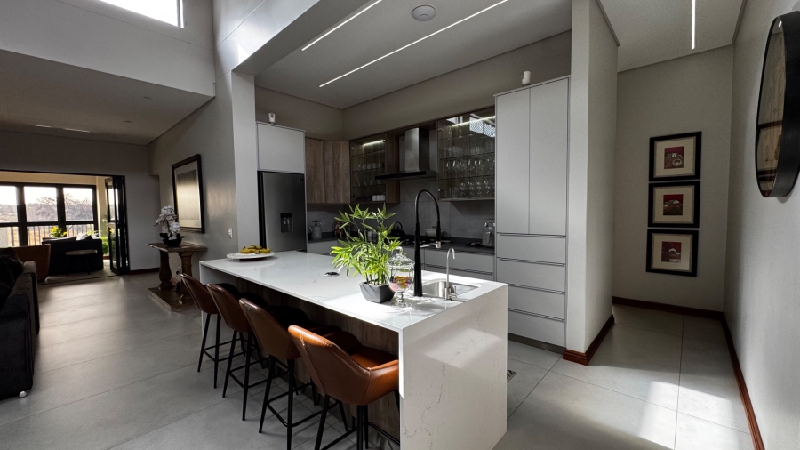 4 Bedroom Property for Sale in Heron Banks Golf Estate Free State